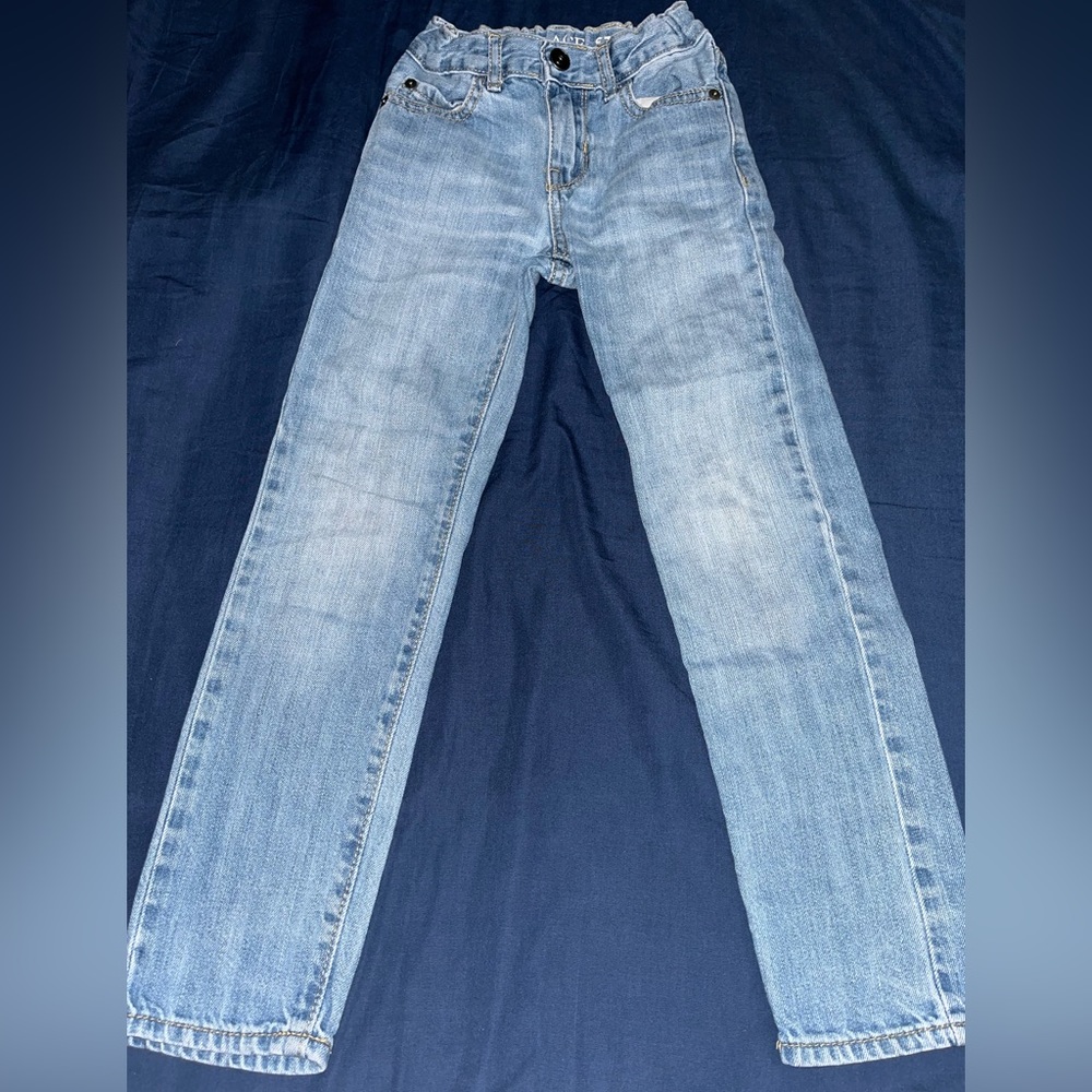 Children’s Place boy jeans, with elastic inside belt, size 6
